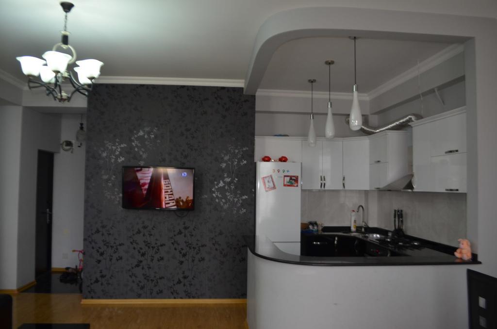 Apartment Like Home Batumi Ruang foto