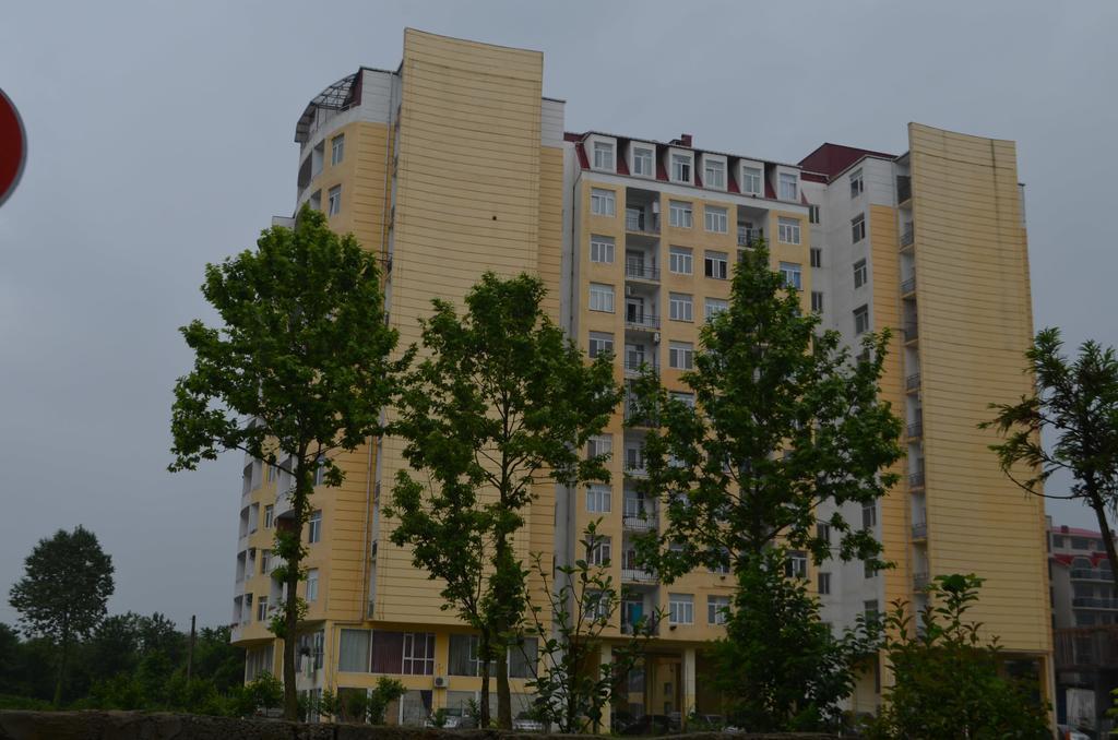 Apartment Like Home Batumi Ruang foto