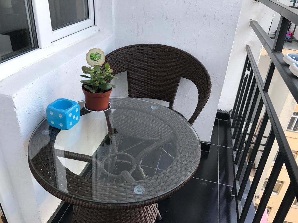 Apartment Like Home Batumi Bagian luar foto